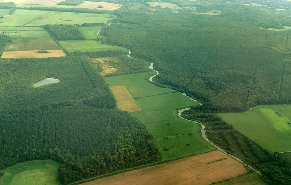 Rio Joelahtme e lago Kiia na Estónia . — Fotografia de Stock