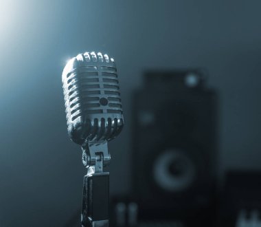 Ev müzik stüdyosu Retro mikrofon.
