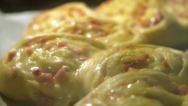 Jambon Peynir Pasta Hazırlanması Hızlı Hareket — Stok video