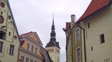 Eski Tallinn 'deki Aziz Niklas Kilisesi.