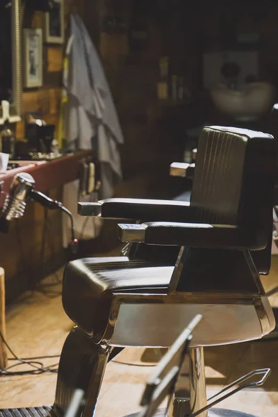 Empty interior of modern hairdressing salon. — Stock Photo, Image