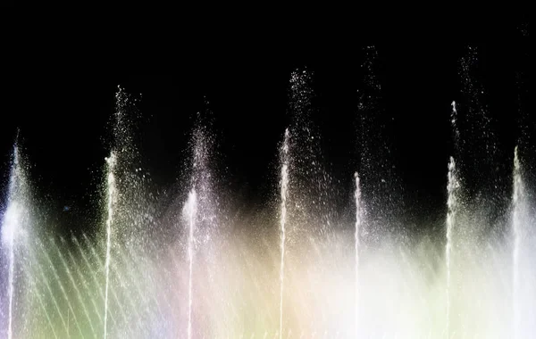 Espectáculo de luz de la fuente mágica de Montjuic en la Plaza Espanya de Barcelona . — Foto de Stock