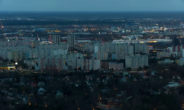 Luftaufnahme von lasnamae Stadtgebiet im Herbst am Abend. tallinn, estland. — Stockfoto