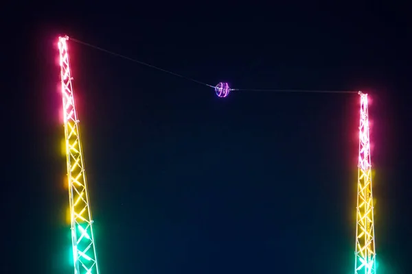 Bungee Inverso Parque Atracciones Ciudad Por Noche — Foto de Stock