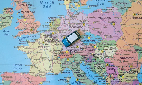 Small Toy Retro Car Middle Europe Map Travel Car Concept — Stock Photo, Image