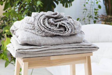 İç kısımda doğal çevre dostu keten yatak.