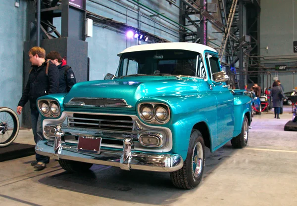 Klassieke Amerikaanse pick-up truck — Stockfoto