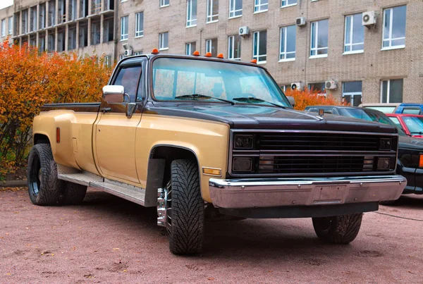 Amerikansk pickup lastbil på auto-show — Stockfoto