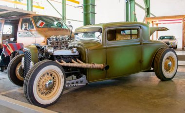 Klasik Amerikan Hot Rod arabası.. 