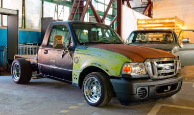 Amerikan klasik pikap Ford F-150 Fare stili.