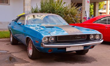 Amerikan klasik kaslı arabası Dodge Challenger 1970.