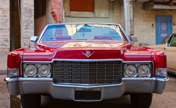 Classique Américain voiture vintage 1970 Cadillac DeVille Convertible — Photo