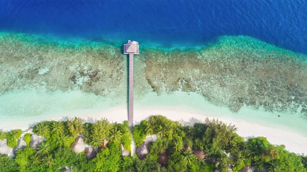 열 대 해변의 아름 다운 공중 보기 — 스톡 사진