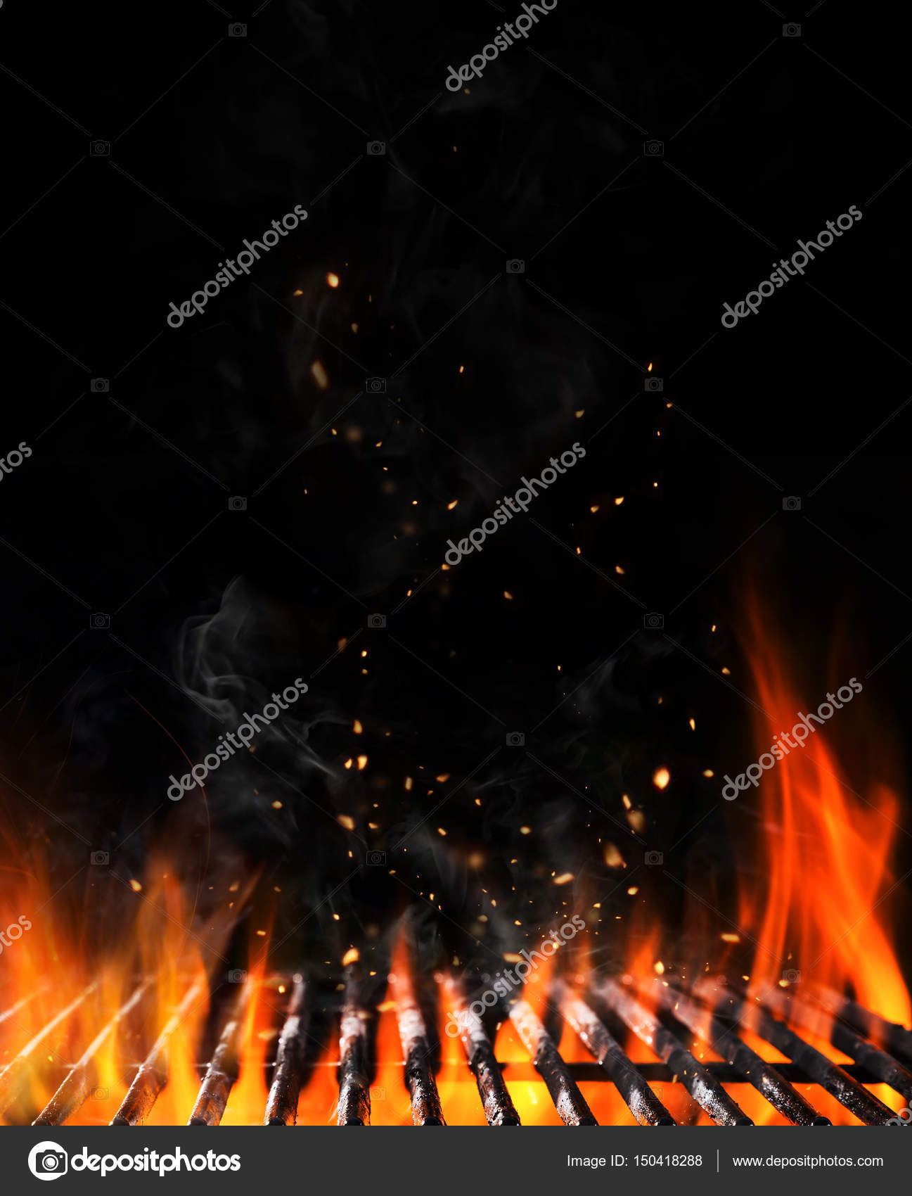 Llamas sobre un fondo negro — Foto de stock © jag_cz #150418288