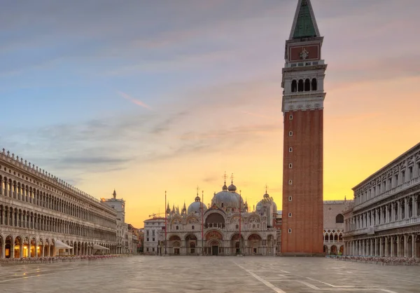 Slavný st. Náměstí Marco v Benátkách — Stock fotografie