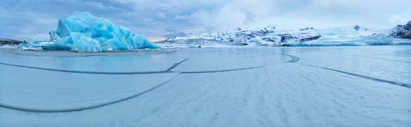冰岛 Fjallsarlon 的冰山泻湖 — 图库照片