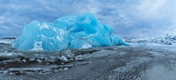 Ledovce lagunu Fjallsarlon, — Stock fotografie