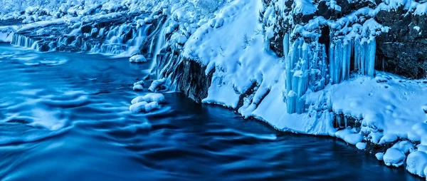 Hraunfossar vízesések részletesen, Izland — Stock Fotó