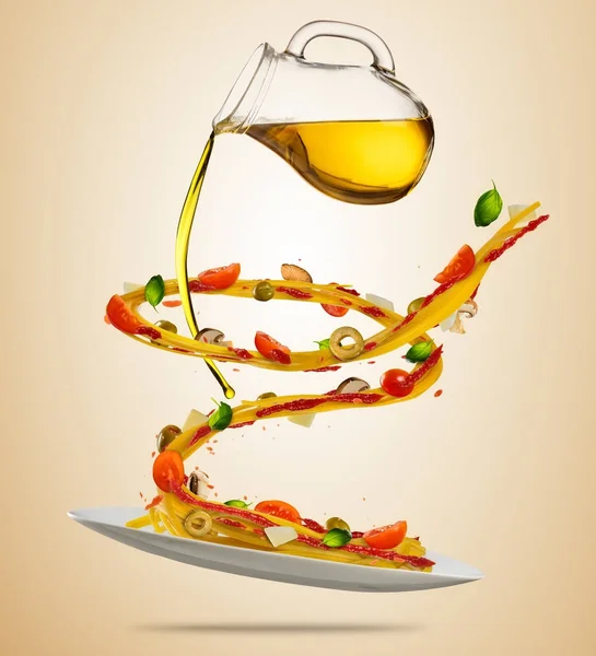 Konsep makanan terbang dengan pasta Italia tradisional dan sayuran — Stok Foto