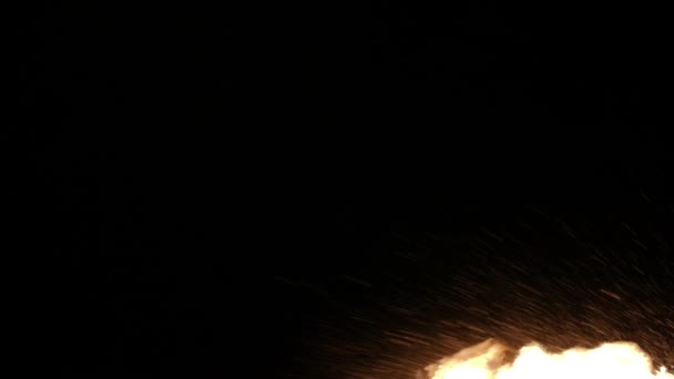 Slow Motion Voor Realistische Vuur Blast Zwarte Achtergrond — Stockvideo