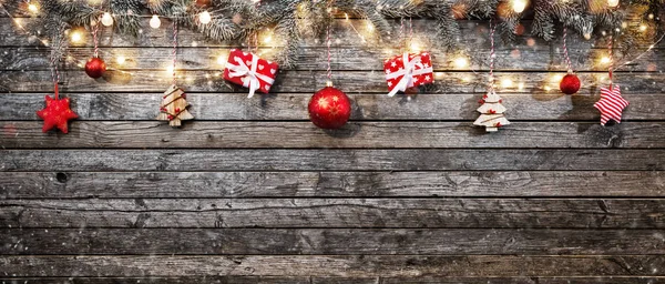 Guirlandes de Noël décoratives avec espace libre — Photo