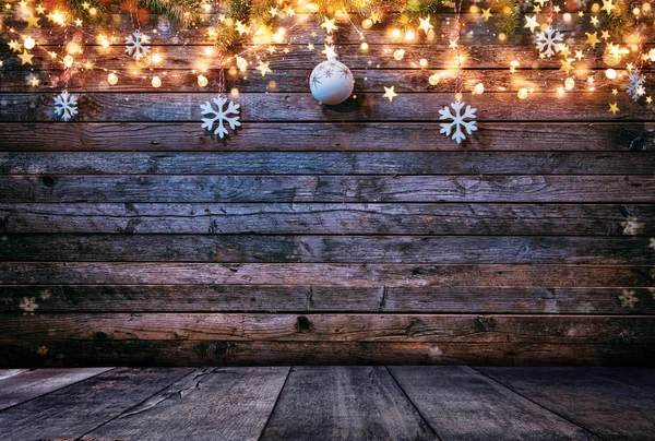 Рождественский деревенский фон с деревянными досками — стоковое фото