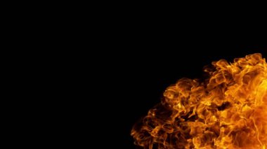 Süper Yavaş Ateş Patlaması Kara Arkaplanda izole edildi. Yüksek Hız Kamerası 'nda çekildi, 1000 fps.