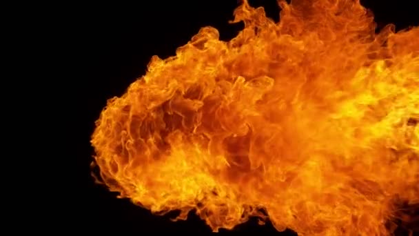 Super Slow Motion Fire Blast Geïsoleerd Zwarte Achtergrond Gefilmd High — Stockvideo