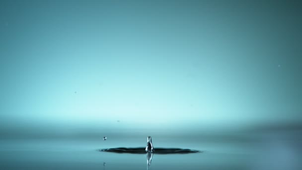 Супер Повільний Рух Крапель Води Знятий Макро Лінзою Знімається Високошвидкісній — стокове відео