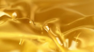 Whirl şeklinde fuel oil dökme Süper yavaş hareket. Yüksek hızlı sinema kamera, 1000 fps filme.