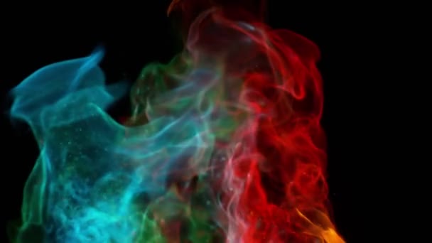 Mouvement super lent de coups de feu colorés isolés sur fond noir. Filmé par caméra haute vitesse, 1000 images par seconde 