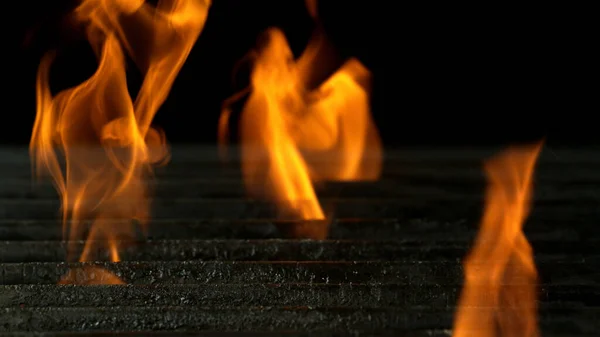 Barbecue Fire Grill Закрити Склад Порожньої Сітки Ізольований Black Background — стокове фото
