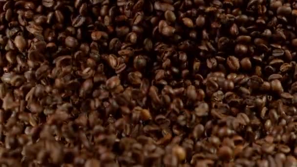 Super Slow Motion Falling Coffee Beans Filmed High Speed Cinema — Stock Video