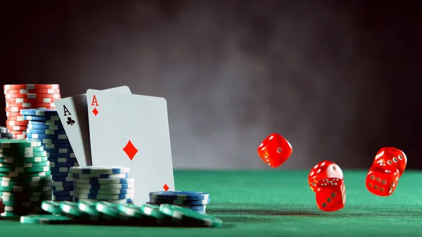 Poker Stilleven Met Rollende Gaming Dices Concept Van Hazard Gaming — Stockfoto