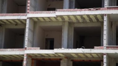Bina inşaat altında yurt