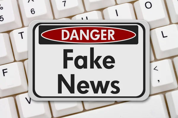 Fake news danger sign — Stock Photo, Image