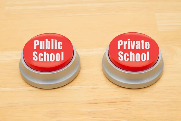 La diferencia entre escuela pública y escuela privada — Foto de Stock