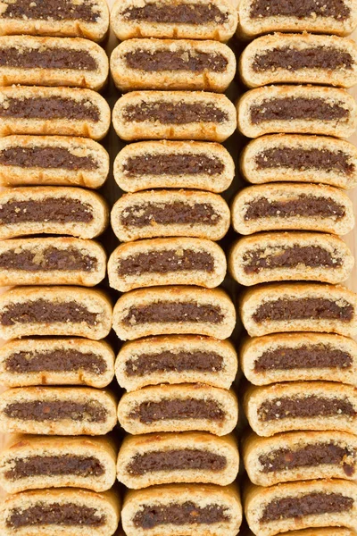 Fig cookies stacked in three rows — Stock Photo, Image