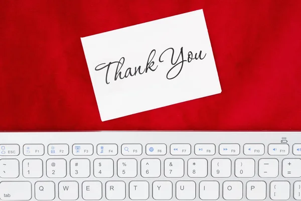 Danke-Grußkarte mit grauer Tastatur — Stockfoto