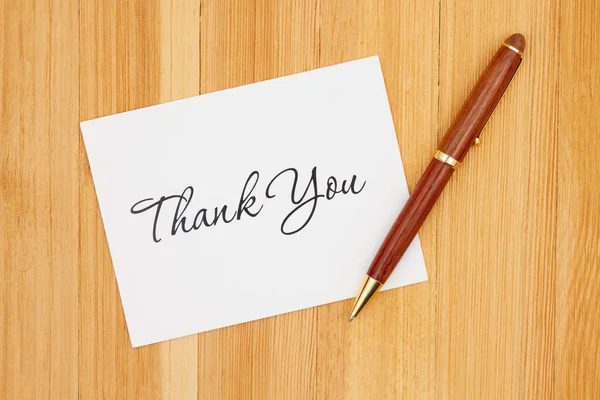 White Thank You Greeting Card Pen Pine Wood Desk — Stock Photo, Image