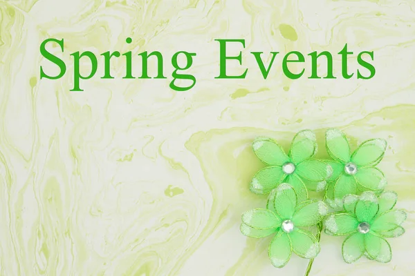 Primavera Eventos Mensagem Com Flores Verdes Papel Aquarela Texturizado Verde — Fotografia de Stock