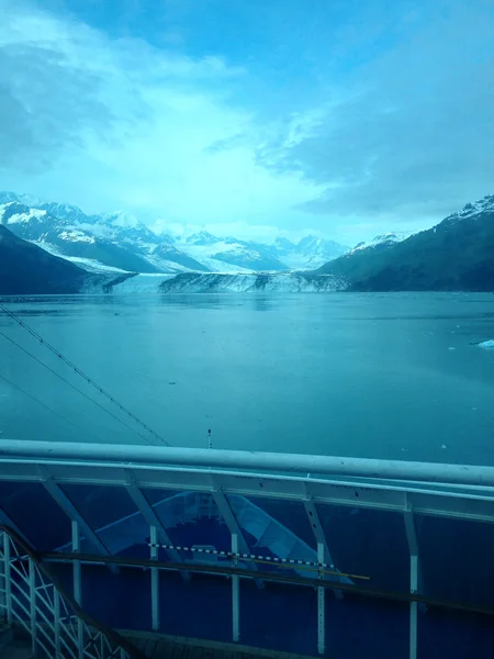 Gletscher von einem Schiff im College-Fjord, Alaska. — Stockfoto
