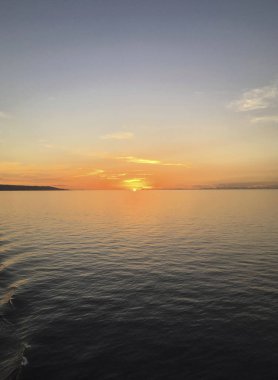 Günbatımı Vitu Adaları, Papua Yeni Gine.