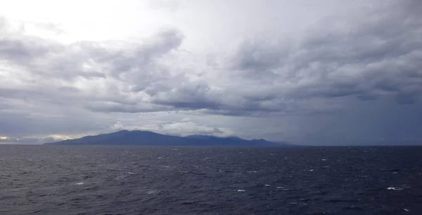 Tormenta Rodando Sobre Costa Oeste Nueva Bretaña Papúa Nueva Guinea — Foto de Stock