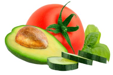 İzole avokado ve salatalık, fesleğen ve avokado