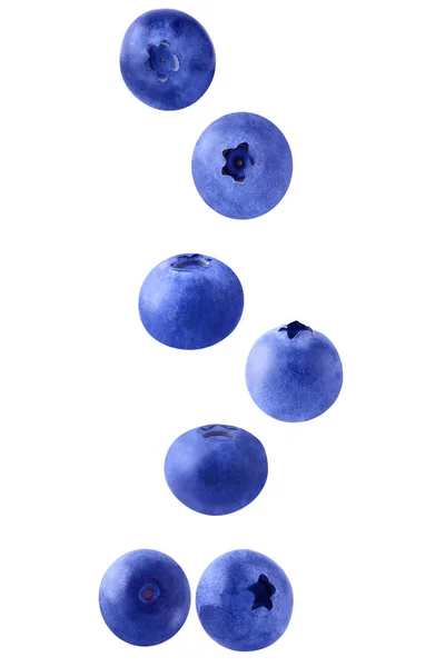 Fallande blåbär på vit — Stockfoto