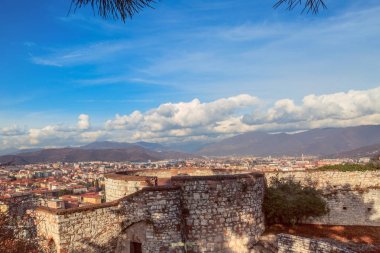 Brescia, İtalya - üstten görünüm kale içinde duvarlar