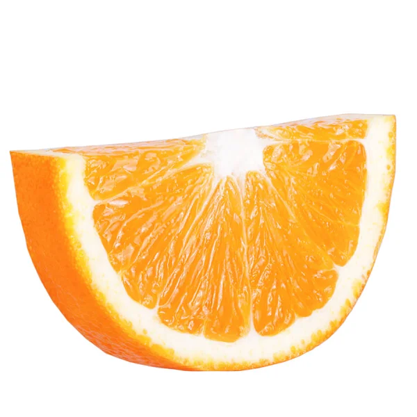 Isolado fatia laranja no fundo branco — Fotografia de Stock