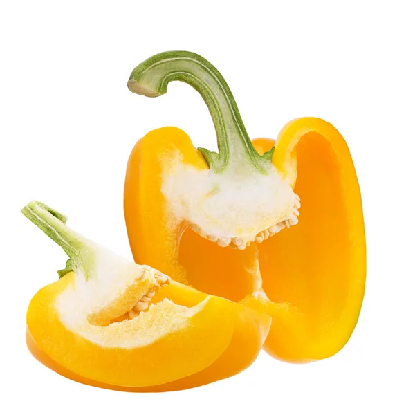 Hälften och kvartalet söt gul paprika isolerade — Stockfoto