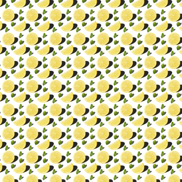 Pattern of yellow sliced lemon isolated on white background — Stock Photo, Image